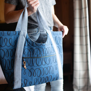 Color Riverbend Big Sur Poolside Tote