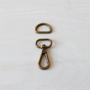 3/4"-wide Hardware Kit