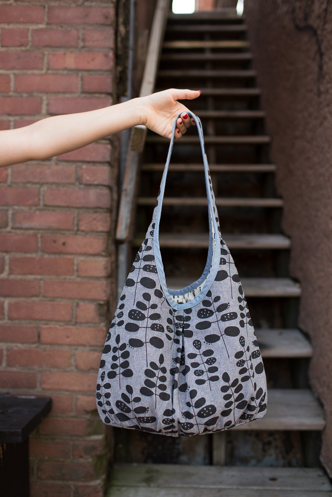 Free Reversible Slouch Bag Pattern