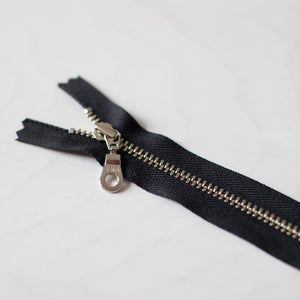 7"/18 cm Metal Zipper