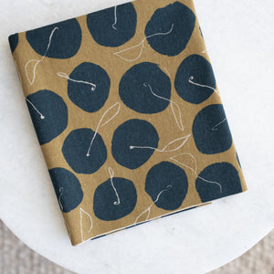 Color Apples in Taupe