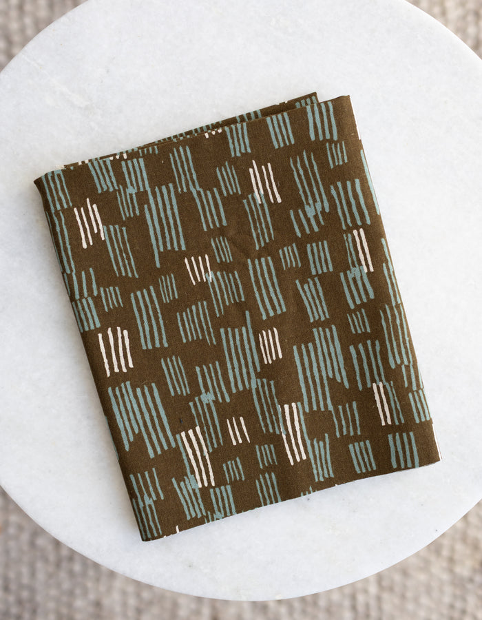 Orchard Run PRE-CUT HALF YARD - Color Count in Army