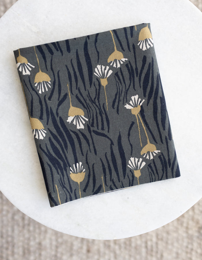 Orchard Run PRE-CUT HALF YARD - Color Field in Charcoal