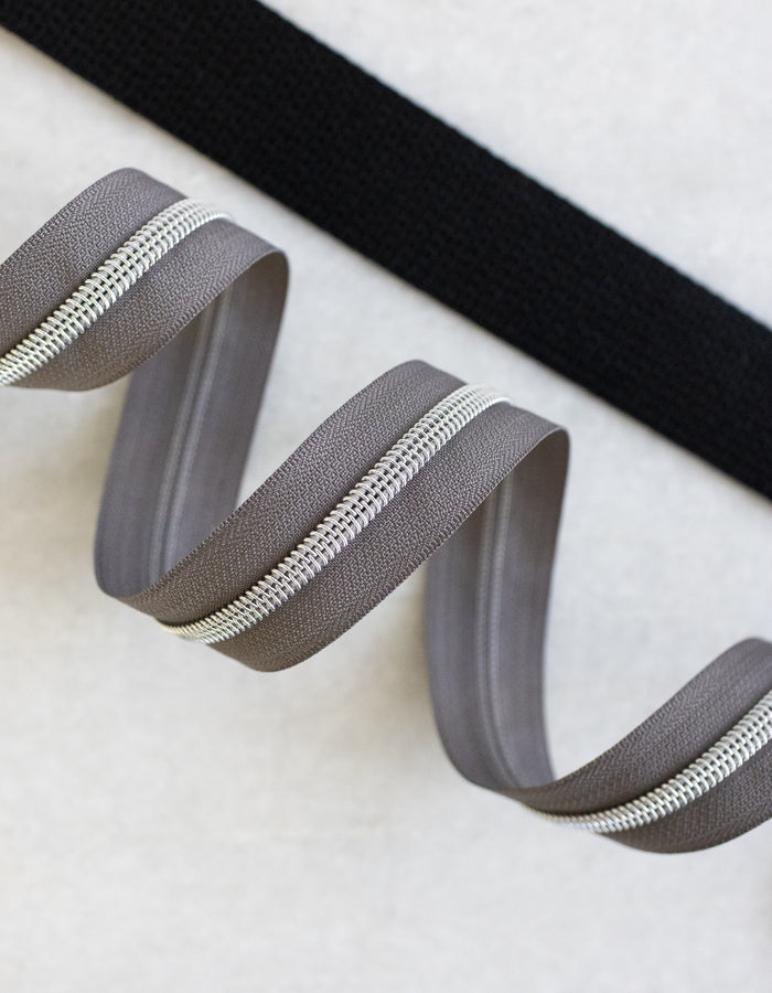 Otter - #5 Silver Nylon Zipper Tape - Otter - #5 Silver Nylon Zipper Tape