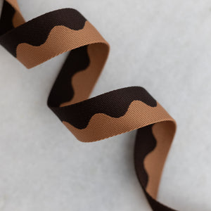 Wavy Webbing (1.5"-wide) Sold by the Yard