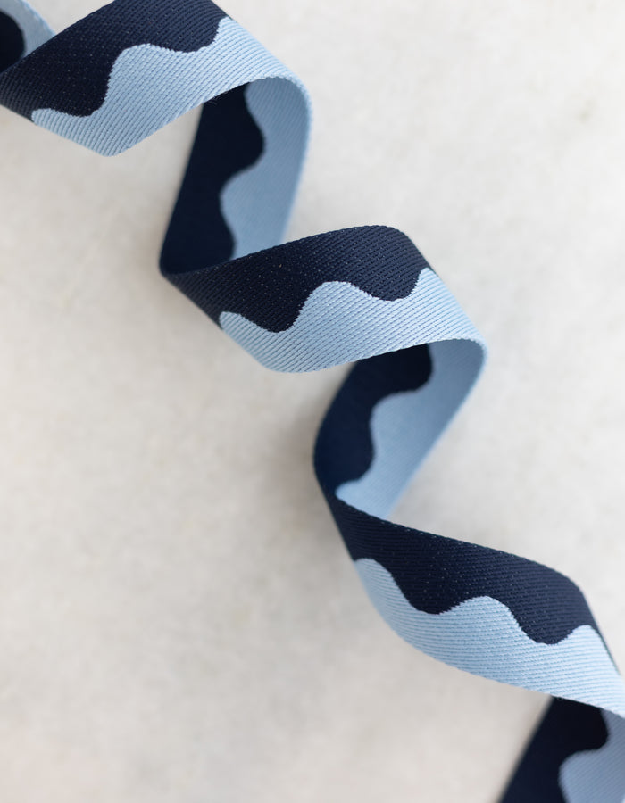 Wavy Webbing (1.5