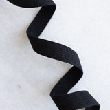 Color Black