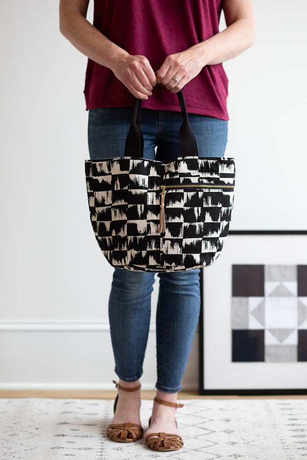 Crescent Tote Pattern - Crescent Tote Pattern