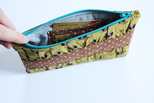 Gathered Clutch PDF Pattern