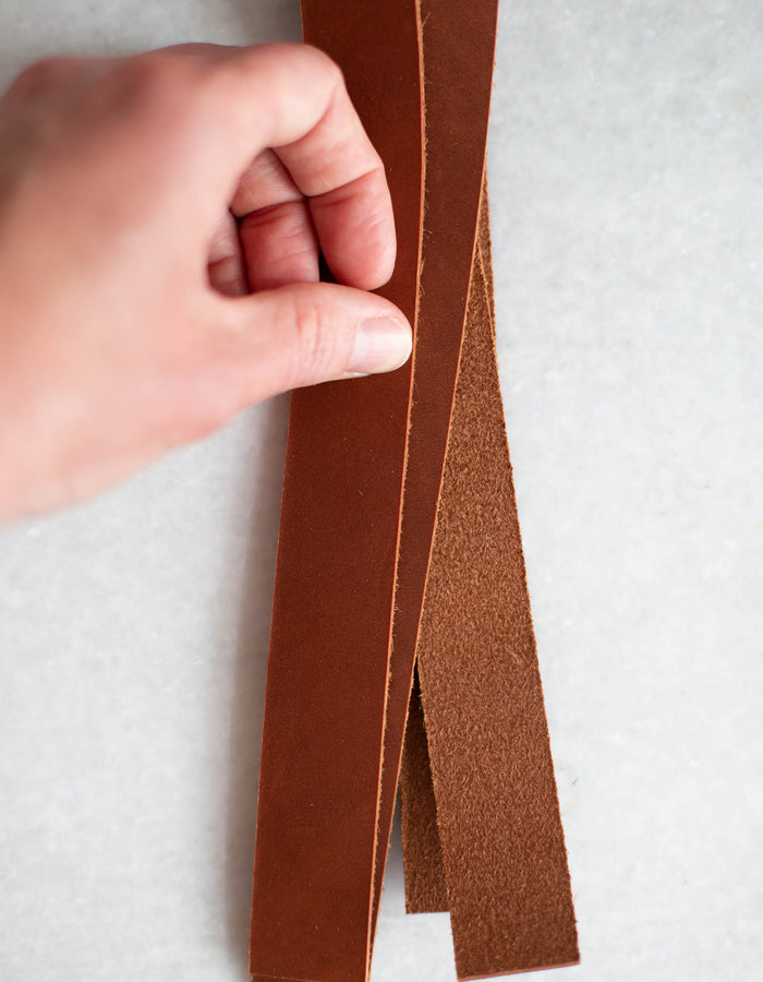 Stitchless Leather Handle Wrap  Sewing leather, Leather items