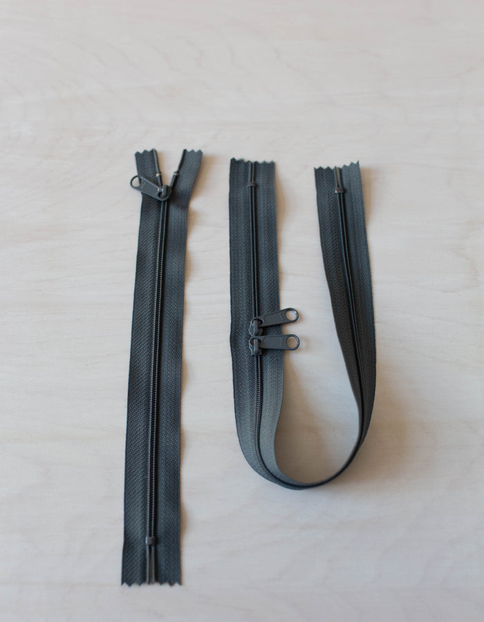 Sandhill Sling Zipper Kit (View A) - Color Dark Gray