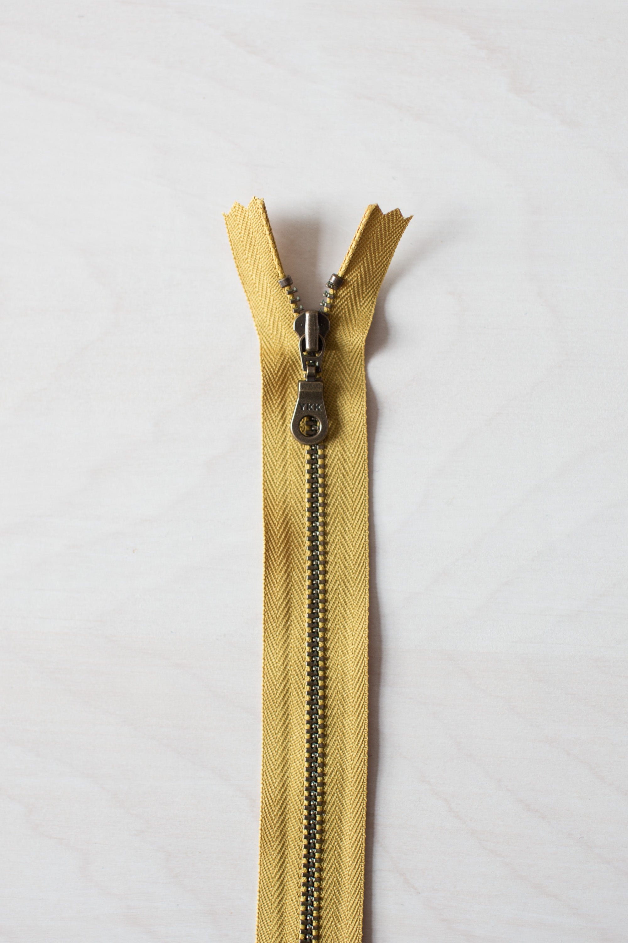 zippers-3_8cc3e2b3-678b-4312-