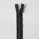 Color Antique Brass/Black