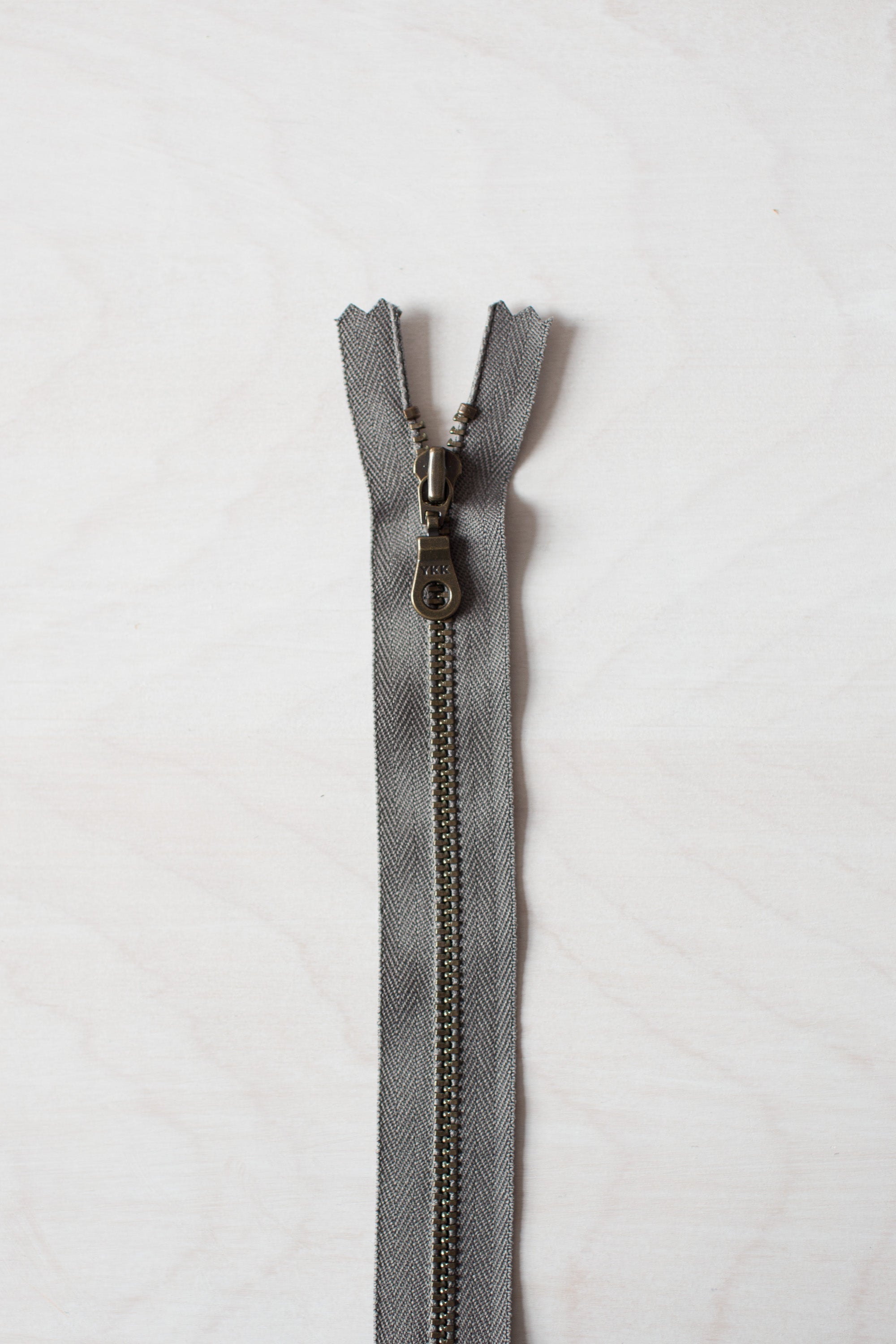 Color Antique Brass/Gray
